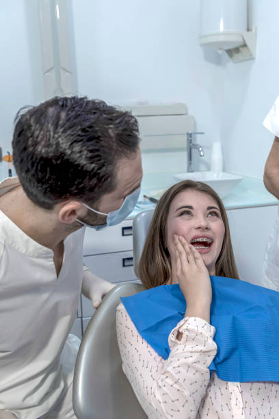 Best Emergency Dentist for Knocked-Out Tooth in Morton, IL